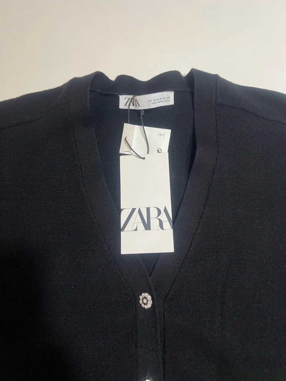 ZARA Black V-Neck Cardigan with Decorative Buttons - Picture 9 of 16